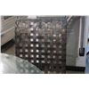 Image 8 : 5 PIECE METAL PATIO TABLE AND CHAIRS SET
