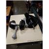 Image 1 : 4 DUMBBELLS, UP TO 15 LBS