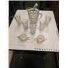 Image 1 : BUBBLE GLASS PITCHER AND 5 CUPS, AND 2 MUGS