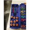 Image 2 : FISKARS CRAFT STAMP CUTTING AND SCISSORS SET
