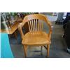 Image 2 : H KRUG KITCHENER SOLID OAK ARMCHAIR
