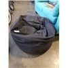 Image 1 : DARK GREY BEANBAG CHAIR