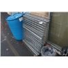 Image 1 : 8 PALLET RACKING GRATES 32" X 33"
