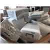 Image 1 : 10 Packages of Plastic Bins, Baskets & Trays