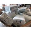 Image 1 : 10 Packages of Plastic Bins, Baskets & Trays