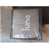 Image 1 : New 7 kg Grey Weighted Blanket - Size Unknown