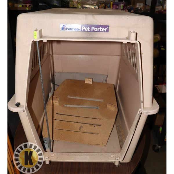XL PET MATE DOG HOUSE