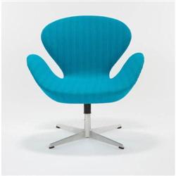 Arne Jacobsen - "Swan" chair