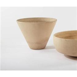 La Gardo Tackett - Planter (bisque)