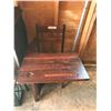 Image 2 : School desk (wood vintage)