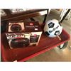 Image 2 : Chocolate Pro melting pot, Henry Express wagon, seat warmers, soccer ball