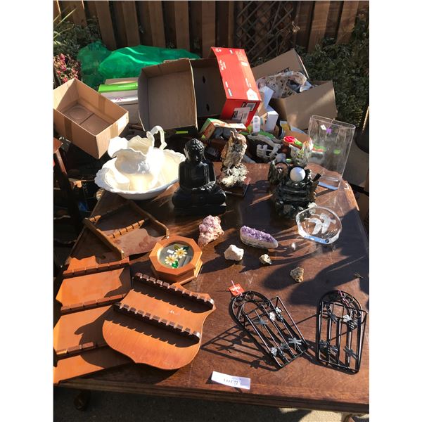 Pitcher and basin (ceramic), collector spoon racks (x3), metal wall art, amethyst and rock/glass goo