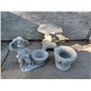 Image 1 : 2 concrete ornamental planters, concrete/plaster garden bagota