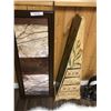 Image 2 : Faux fur rug, brown & white picture, 4-drawer triangular hand-painted storage unit, abstract carved