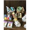 Image 3 : Easter lot with wall art, figurines, bowls, topiary