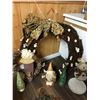 Image 2 : Large wreath, cookie jar, star, Santa,  teapot, moose, asst Christmas decor