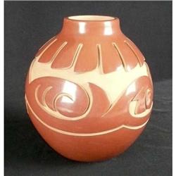 Red Santa Clara Carved Pot