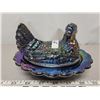Image 4 : Hen on nest iridescent carnival blue glass no chips or cracks