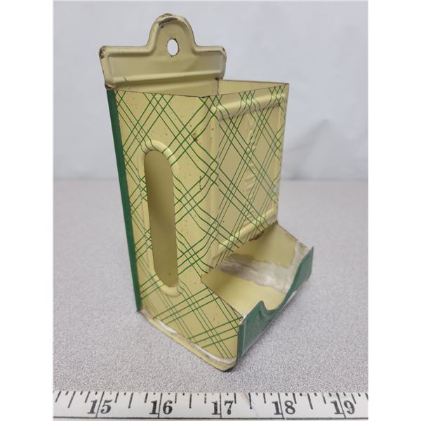 Match box unusual line pattern, excellent condition - rare