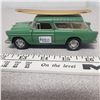 Image 2 : Rare Kinsmart 1955 Chevy Nomad w/Surfboard - In Beautiful Condition