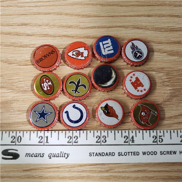 Lot of 12 Vintage Budweiser Football Logo Bottle Twist Off Caps