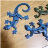 Image 2 : Lot of 4 Metal Gecko Wall Art - 2 Blue 2 Green