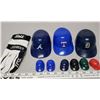 Image 1 : 9 MLB Mini Helmets and New Batting Glove