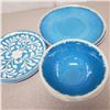 Image 3 : Set of Blue and White Picnic / Camping Dishes