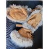 Image 5 : Inuit Lg. Handmade, moose hide & beaded Mitts. Believe fur to be Badger. Never worn.