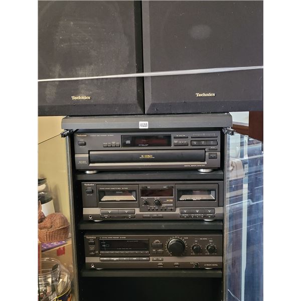 Complete Technics Stereo System. Plug in and play.  AM/FM stereo receiver, Dual cassette player /rec