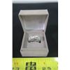 Image 1 : Sterling Silver Genuine Diamond Agent Ring Avon Size 8