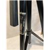 Image 2 : Tripod
