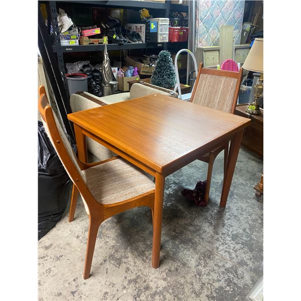 Teak table and 2 chairs with slide out ends