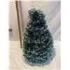 Image 2 : Light up tree smaller