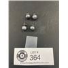 Image 1 : 2 Pair of Silver /Grey Pearl Stud Earrings