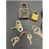 Image 2 : Lot of Vintage Padlocks Keys Etc