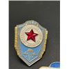 Image 2 : 2 Beautiful Russian Army Airborne Badges