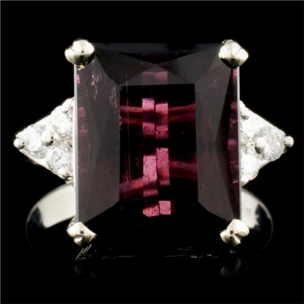 14K Gold 7.92ct Tourmaline & 0.23ctw Diamond Ring