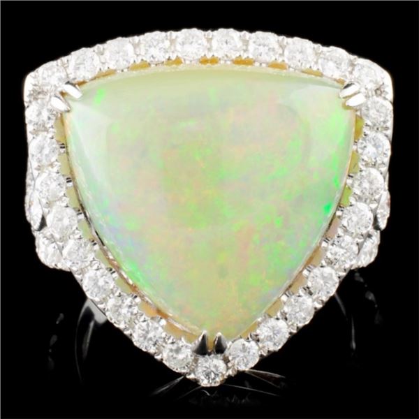 18K Gold 9.32ct Opal & 1.25ctw Diamond Ring