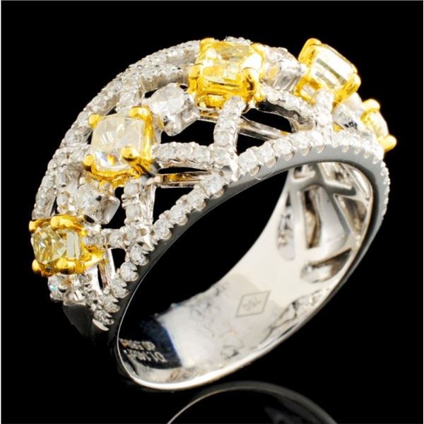 18K Gold 1.71ctw Fancy Diamond Ring