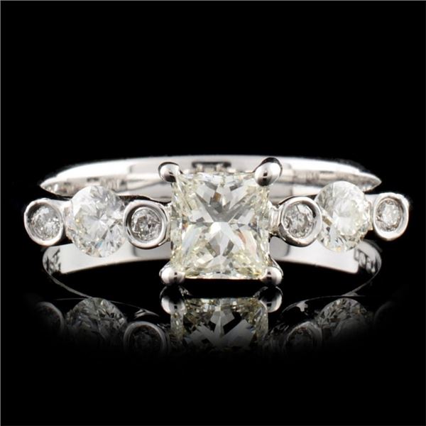 18K Gold 0.92ctw Diamond Ring