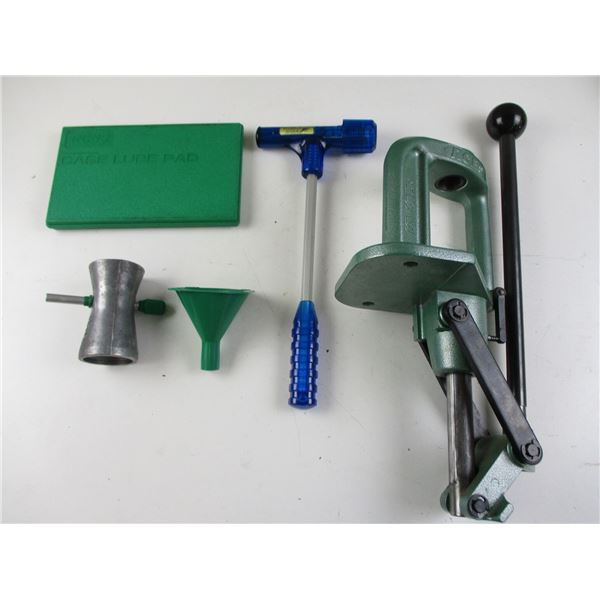 RCBS RELOADING PRESS LOT