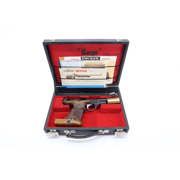 UNIQUE , MODEL: DES/69 , CALIBER: 22 LR