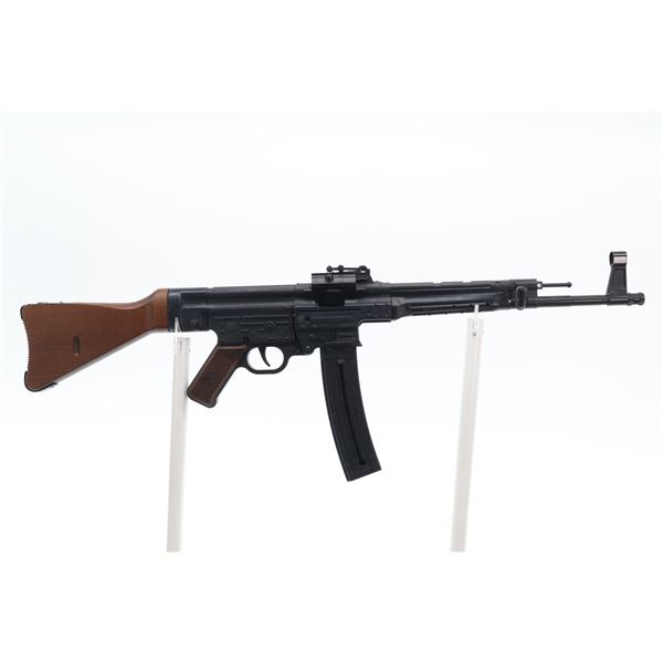 GSG , MODEL: STG44 , CALIBER: 22 LR