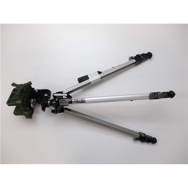 TRI-POD RIFLE REST