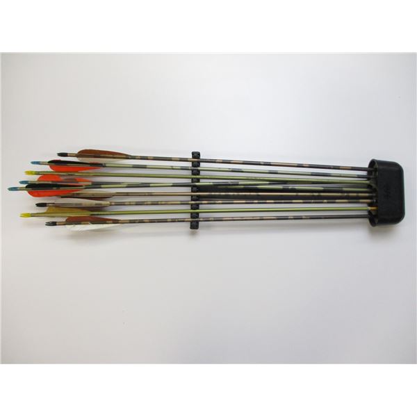 ARROWS & QUIVER
