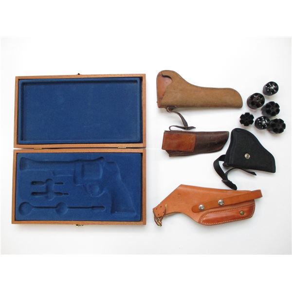 ASSORTED REVOLVER TYPE HOLSTERS ETC