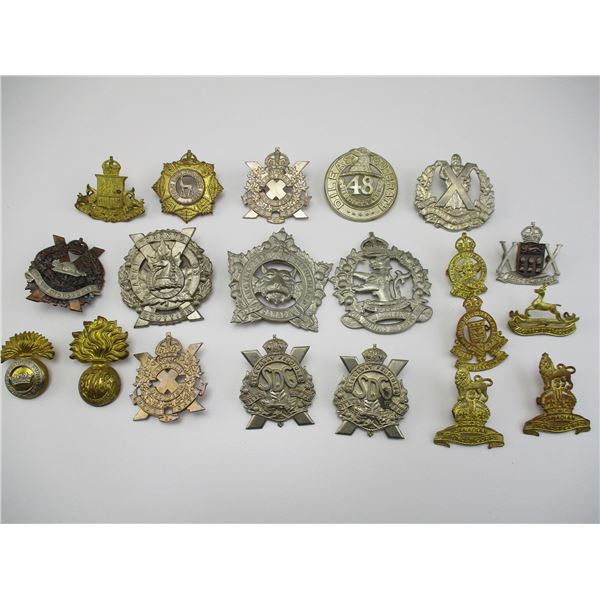 WWII CANADIAN CAP BADGE LOT