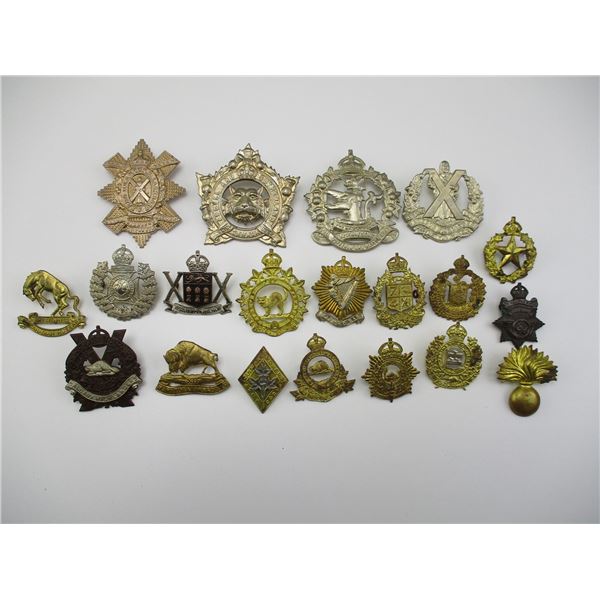 WWII CANADIAN CAP BADGE LOT
