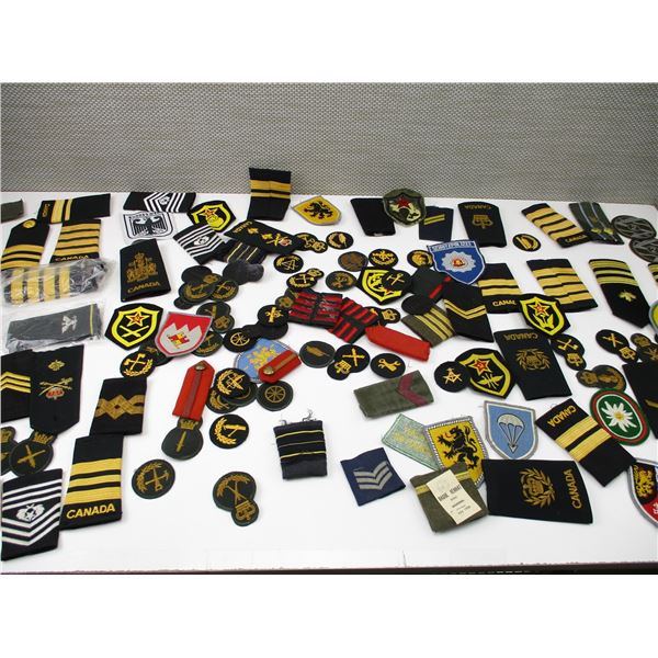 ASSORTED MILITARY BADGES